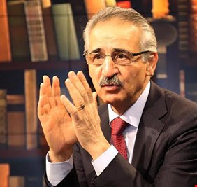 قيادي كردي: توزيع رواتب موظفي الإقليم بات مستحيلاً دون بغداد