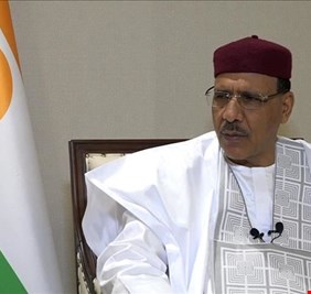 النيجر: إحباط محاولة هروب الرئيس المخلوع ‏