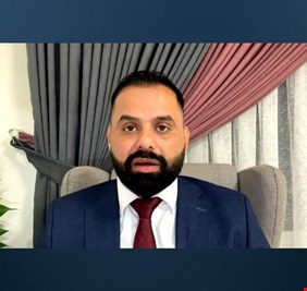 نائب يدعو لإيقاف هيمنة الدولار على العراق