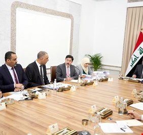 الحكومة تصدر توجيهات بشأن الدفع الإلكتروني