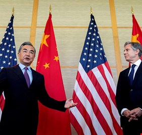 وزير الخارجية الأميركي ونظيره الصيني يجريان مباحثات في واشنطن