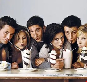 على ضوء رحيل ماثيو بيري... بيان مشترك لطاقم عمل Friends قريباً