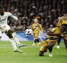 ريال مدريد يتعثر في الدوري الإسباني
