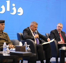 وزير الداخلية يشارك باجتماع السفراء السابع