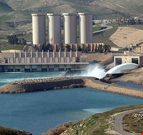 العراق يتحرك لملئ سدوده الفارغة مع بدء الموسم الشتوي