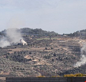 بعد غارات ليليلة.. مدفعية ومسيرات إسرائيلية تستهدف جنوب لبنان