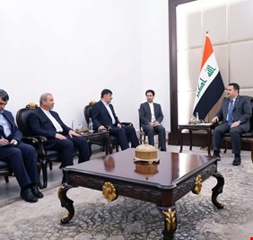 السوداني يلتقي القائد العام للشرطة الإيرانية و يبحث معه التعاون الأمني