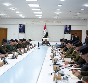 وزير الداخلية يجتمع مع آمري السيطرات في جانبي الكرخ والرصافة في بغداد