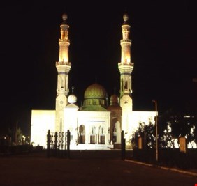 مصدر يكشف سبب إطلاق النار في جامع ام الطبول في بغداد