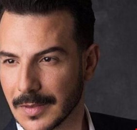 نظرة حب تجمع باسل خياط وكارمن بصيص