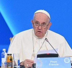 اتصال هاتفي مشحون بين بابا الفاتيكان ورئيس إسرائيل