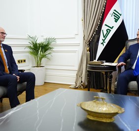 تفاصيل لقاء السوداني مع السفير البريطاني في بغداد