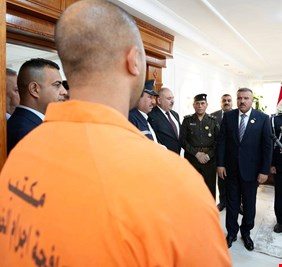 القضاء يعاقب أحد المعتدين على رجال المرور بالحبس عاماً كاملاً