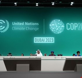 العراق يتحفظ على مؤتمر دبي للمناخ و يؤكد : يتعارض مع التزاماتنا الوطنية