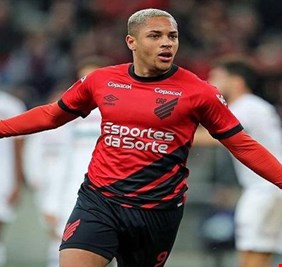 بفضل فيتور روكي.. برشلونة ينجو من مصير كبار أوروبا في 2024