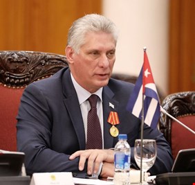 الرئيس الكوبي: إسرائيل دولة إرهابية وممارساتها في غزة إذلال للبشرية