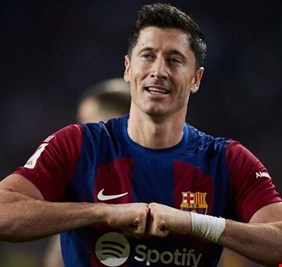 برشلونة يحدد شرطا لاستمرار ليفاندوفسكي
