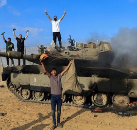 وفد من حماس يتوجه إلى القاهرة لبحث مبادرة لوقف إطلاق النار