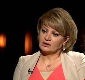 سروة عبد الواحد: العراق يخسر 21 مليار دولار سنوياً بسبب فرق سعر الصرف