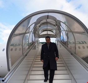 السوداني يصل سويسرا للمشاركة في منتدى دافوس