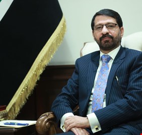 مستشار : حكومة السوداني لديها نية لإجراء تعديلات دستورية