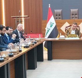 وزير التجارة يعلن قرب انخفاض سعر طبقة البيض إلى خمسة آلاف دينار