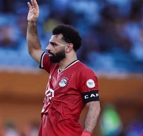 صدمة للجمهور المصري.. صلاح يغادر معسكر 