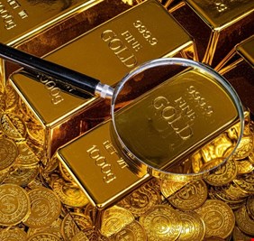 المعدن النفيس ينخفض لأول مره منذ 4 اشهر