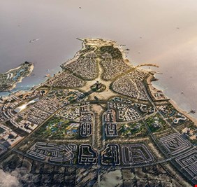 الإعلام المصري يعلق على نبأ شراء الإمارات مدينة مصرية بـ22 مليار دولار