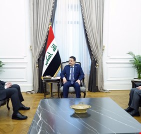 تفاصيل لقاء السوداني مع السفير المصري في بغداد