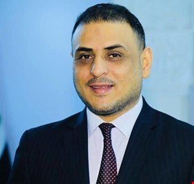 المياحي ينجح في استعادة منصب محافظ واسط