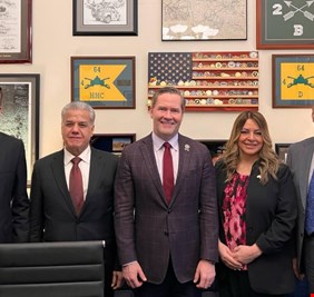 دون علم أو إشراك بغداد.. وفد كردي يواصل لقاءاته بكبار المسؤولين في واشنطن