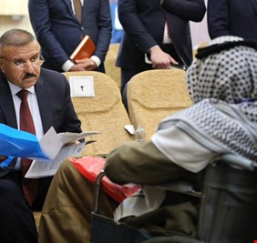 الشمري  يؤكد على تسهيل الإجراءات ومتابعة الطلبات