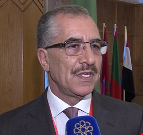 امين عام اتحاد البرلمانات العربية يصل بغداد