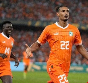 سيباستيان هالر.. قاهر السرطان الذي اعتلى عرش أفريقيا