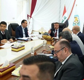 وزير الداخلية يترأس اجتماعاً للاستماع الى الإيجاز الشهري لوكالة الاستخبارات والتحقيقات الاتحادية
