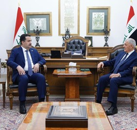 رئيسا الجمهورية و الوزراء يبحثان ملف إنهاء الوجود العسكري الأجنبي في البلاد