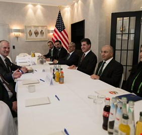 بارزاني يناقش مع وفد مجلس الشيوخ الأمريكي تداعيات الهجمات الأخيرة و عمليات استهداف التحالف الدولي