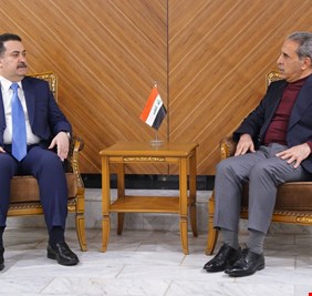 رئيسا الوزراء و القضاء يبحثان ملفات مكافحة الفساد