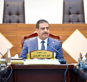 التجارة تعلن المباشرة بتجهيز السلة الغذائية تزامناً مع شهر رمضان