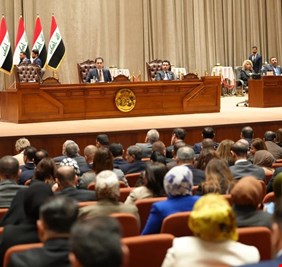 نائب جديد يؤدي اليمين الدستورية أمام البرلمان