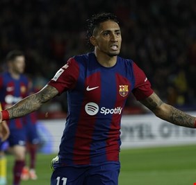 برشلونة يفلت من فخ لاس بالماس