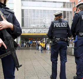 المانيا تعلن اعتقال زوجين عراقيين بتهمة الإبادة الجماعية