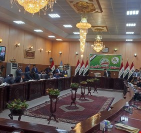 مجلس النجف يصعد اللهجة بعد عصيان مدير المطار : سنغيره بالقوة