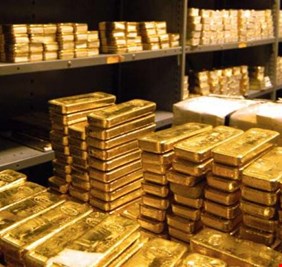 الذهب يرتفع في ظل التوتر بالشرق الأوسط وانخفاض الدولار