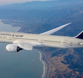 السعودية تعلن زيادة الرحلات الجوية من و الى العراق