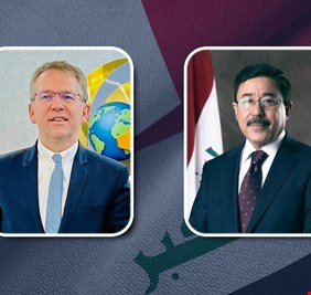 البنك المركزي يطلع فرنسا على خطط هيكلة القطاع المصرفي