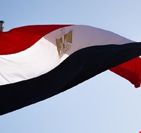 مصر تقرر طرد مواطن سوري