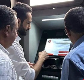 حكومة الإقليم تعلن دفع رواتب الموظفين عبر 