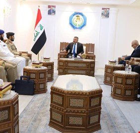 وزير الداخلية يلتقي مدير عام قوات الحدود السعودي والوفد المرافق له